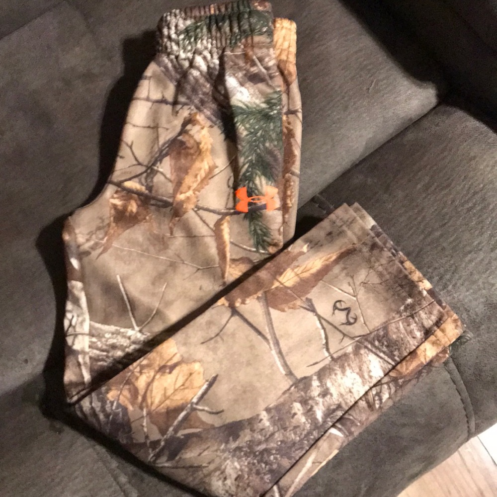 Boys Real Tree Camo Under Amour Pants